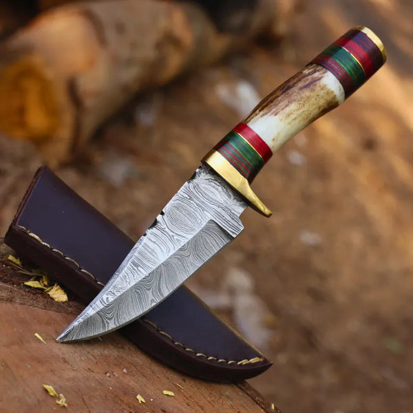 Handcrafted Damascus Steel Skinner Knife – Razor Sharp Hunting & Skinning Blade | Twist Pattern Damascus Skinner Knife with Stag Horn Handle